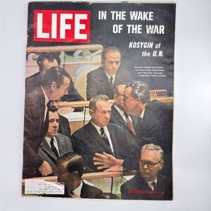 1967 June 30 Life Magazine Kosygin at U.N. - Alternative Cover - George Plimpton